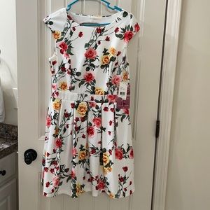 Dress with flowers